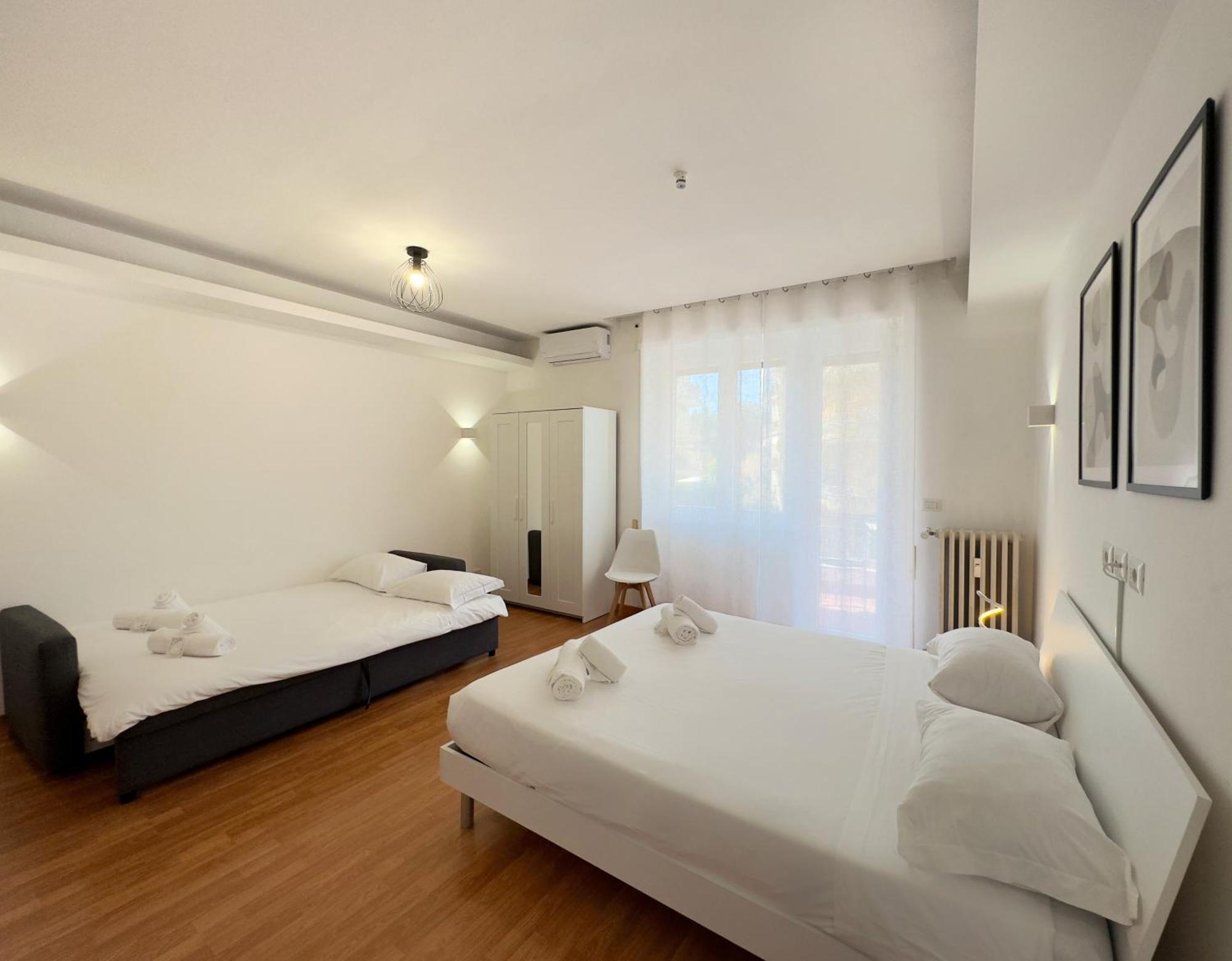Apartamento Golden Essence - Terrace & Metro Roma